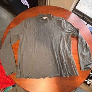 Elegant Gray Long Sleeve Top